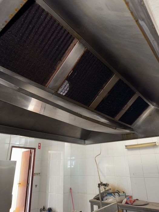 Conjunto de 2 Fogões a Gás + Exaustor Industrial (Sem Motor)