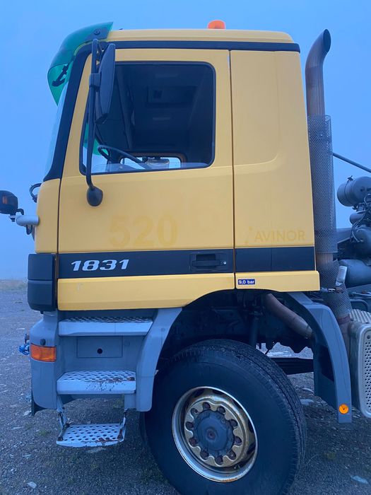 Kabina Mercedes Actros MP1  budowlana 8x8 8x6 8x4 6x4 6x6 4x4