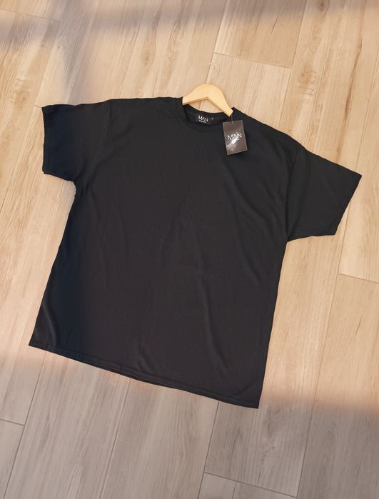 T-shirt Preta Oversized