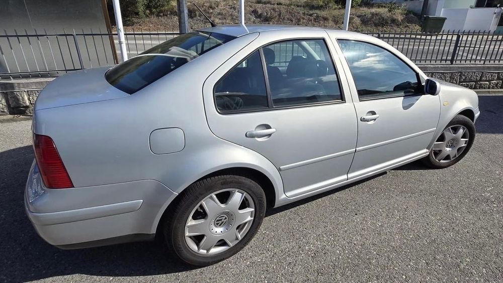VW Bora Highline 1.9 TDI de  02/1999 — photo 3