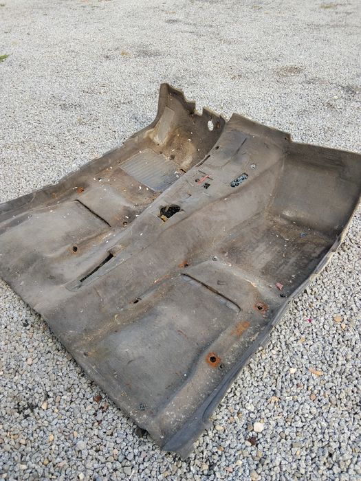 Dywan BMW E30 bez przetarć