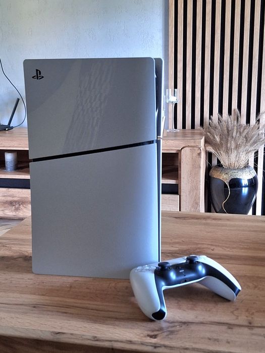 Playstation 5 ps5 1 TB digital slim + kontroler z ładowarką