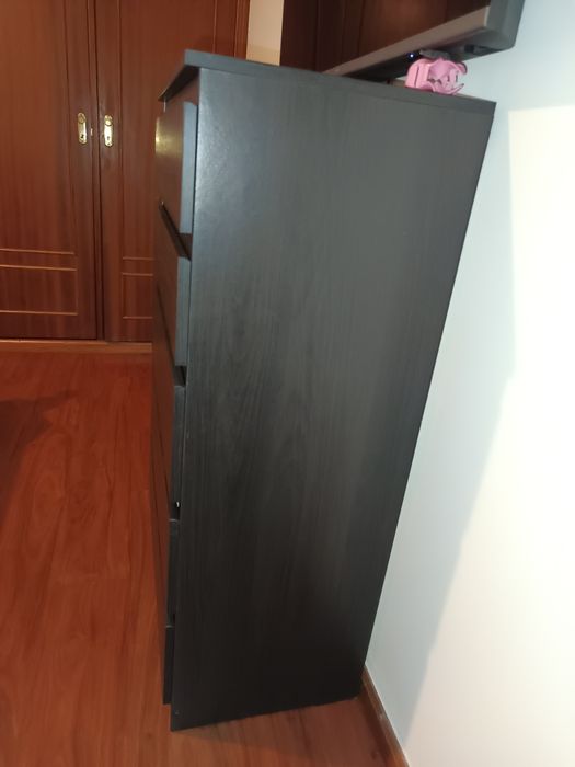 Cômoda com 5 gavetas
