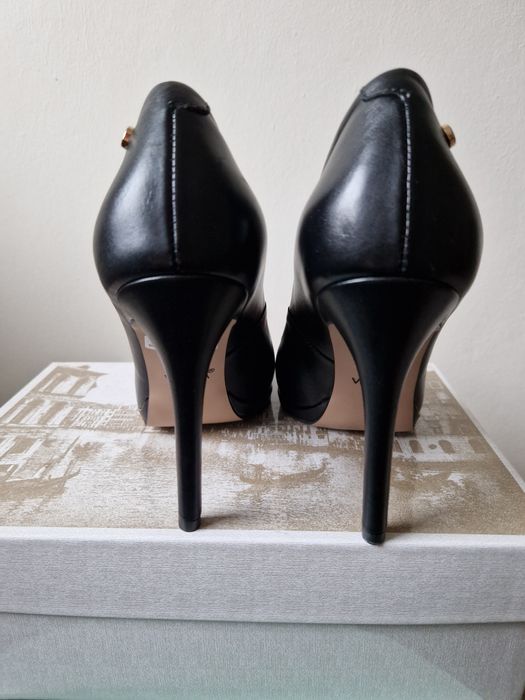 Szpilki Venezia czarne skórzane 11,5 cm rozmiar 40
