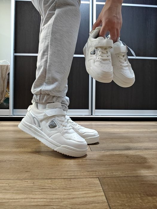 Дитячі кросівки унісекс