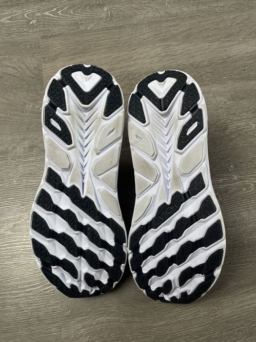 Кроссовки Hoka One One Clifton 8 Размер: 39 24,5 см