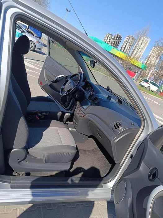 CHEVROLET AVEO хетчбек дуже гарний стан 135 тис. рідного пробігу !!!