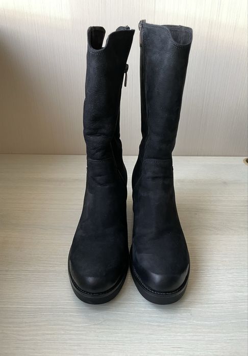 Ботинки зимові жіночі