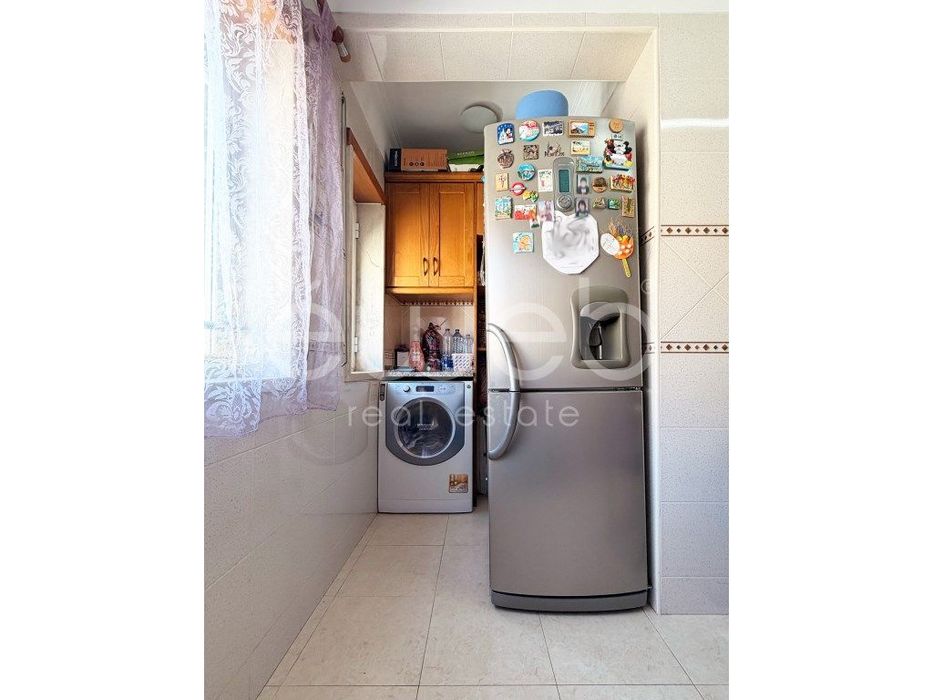 Apartamento T2 com arrecadação para venda na Quinta do Conde