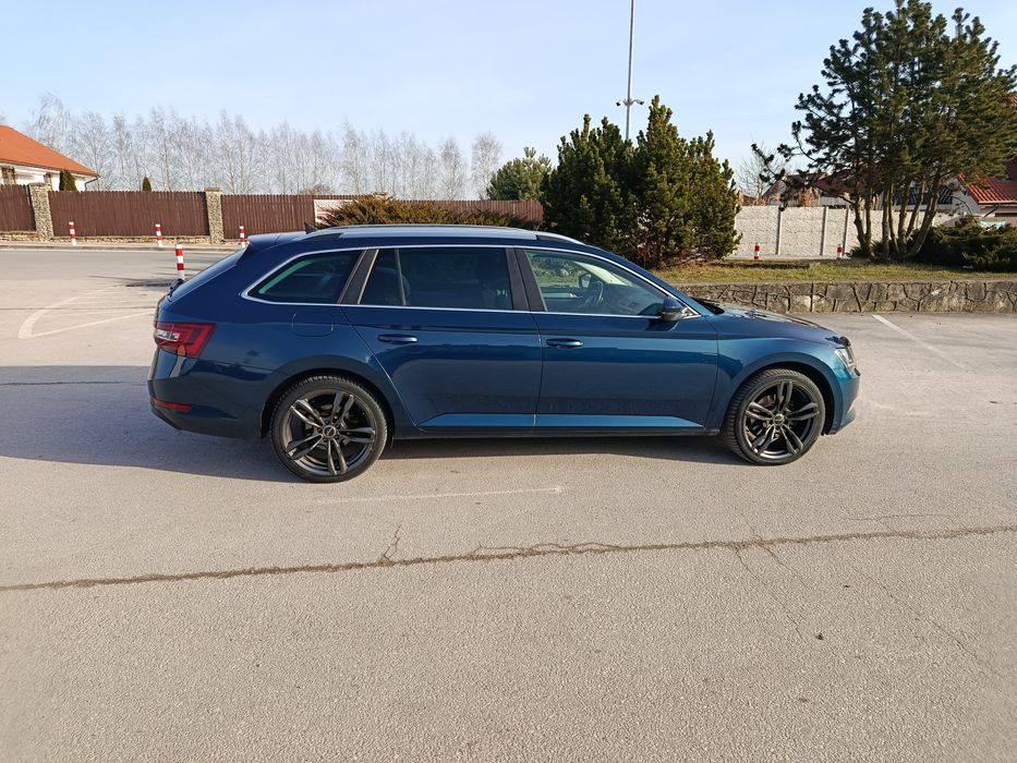 Skoda Superb 2.0 TDI 190 KM 4x4. DSG
