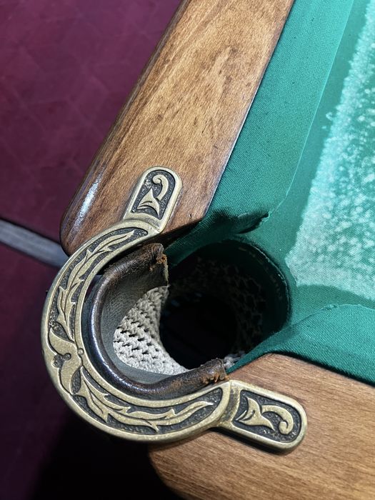 Більярд в ідеальному стані 11 фут.