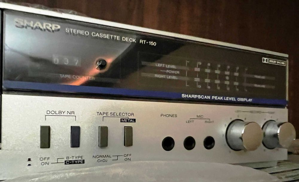 SHARP CP-7V8 レッド コンポ　レトロ SHARP CP-7V8 レッド コンポ レトロ SHARP CP-7V8 レッド コンポ レトロ