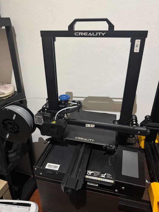 Impressora 3D a funcionar perfeitamente