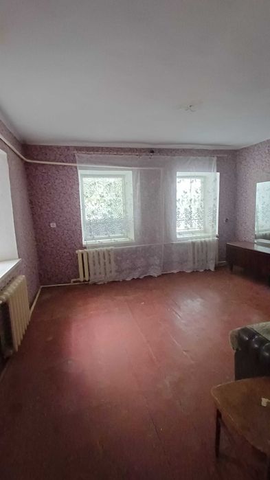 Продаю пів будинка з окремим двором Погранична - 2 Слобідська