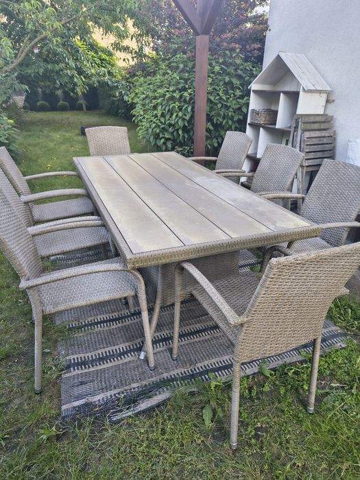 Zestaw ogrodowy techno rattan Jysk, poduszki