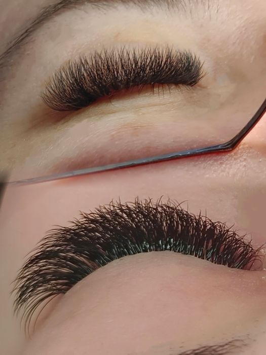 Stylizacja rzęs metoda UV.