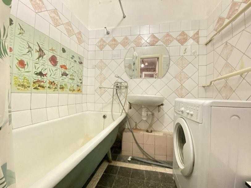 Продам  2х  комнатную квартиру  54  кв.м. Дворец Спорта, Новые Дома