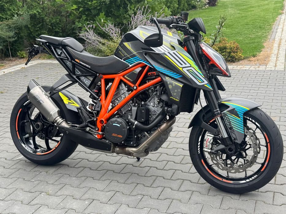 KTM