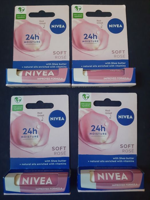 Pomadka Nivea do ust rose różana