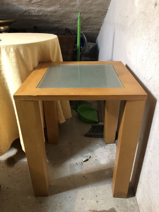 Mesa de centro madeira e vidro