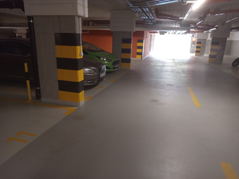 Miejsce postojowe 15 m² na parterze – parking – od zaraz