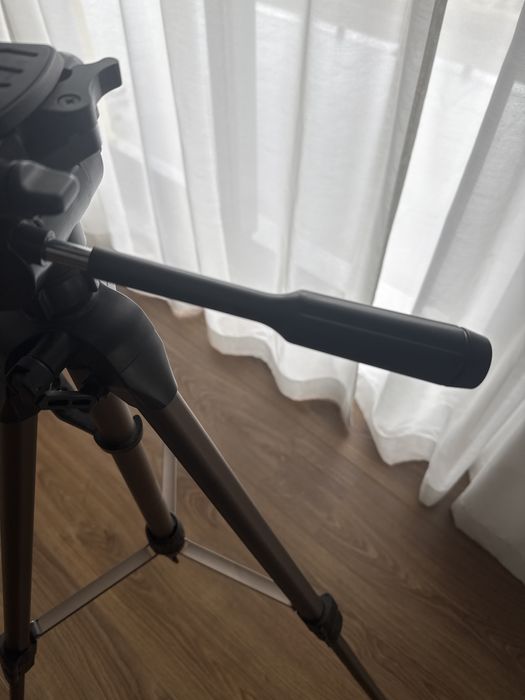 Tripé Extensivel Hama