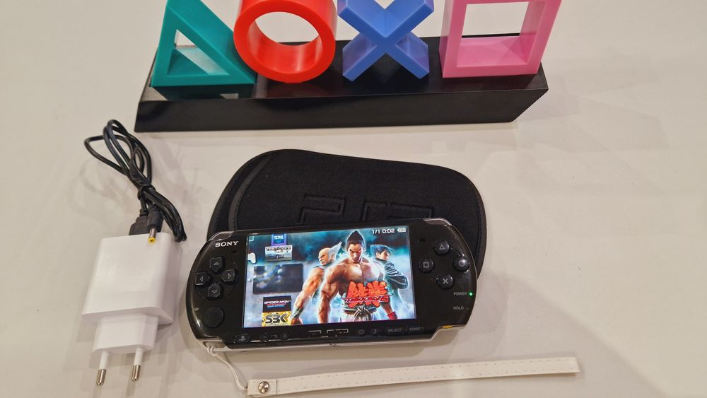 Sony PSP 3000 64гиг 138игр+ чехол!