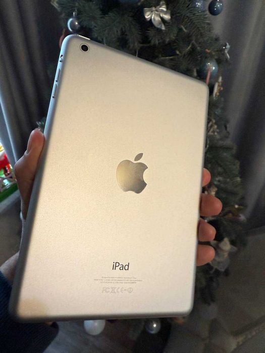 Apple Ipad mini (A1432)