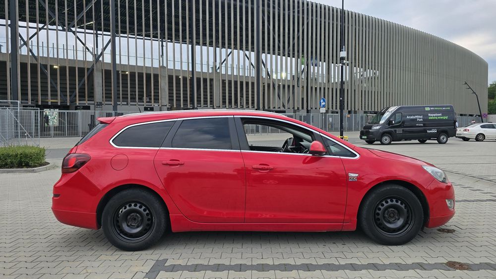 Astra OPC  Line 1,6 TURBO  OPC ,GSI , GTC  skóra