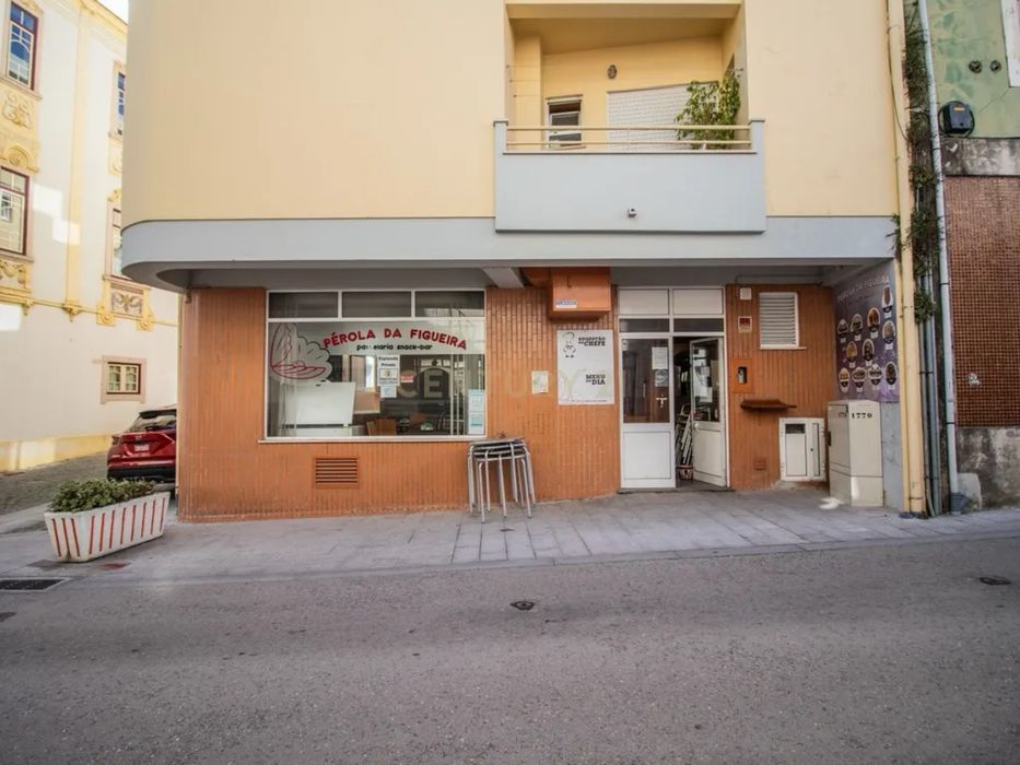 Pastelaria/Café, Figueira da Foz, 148m2