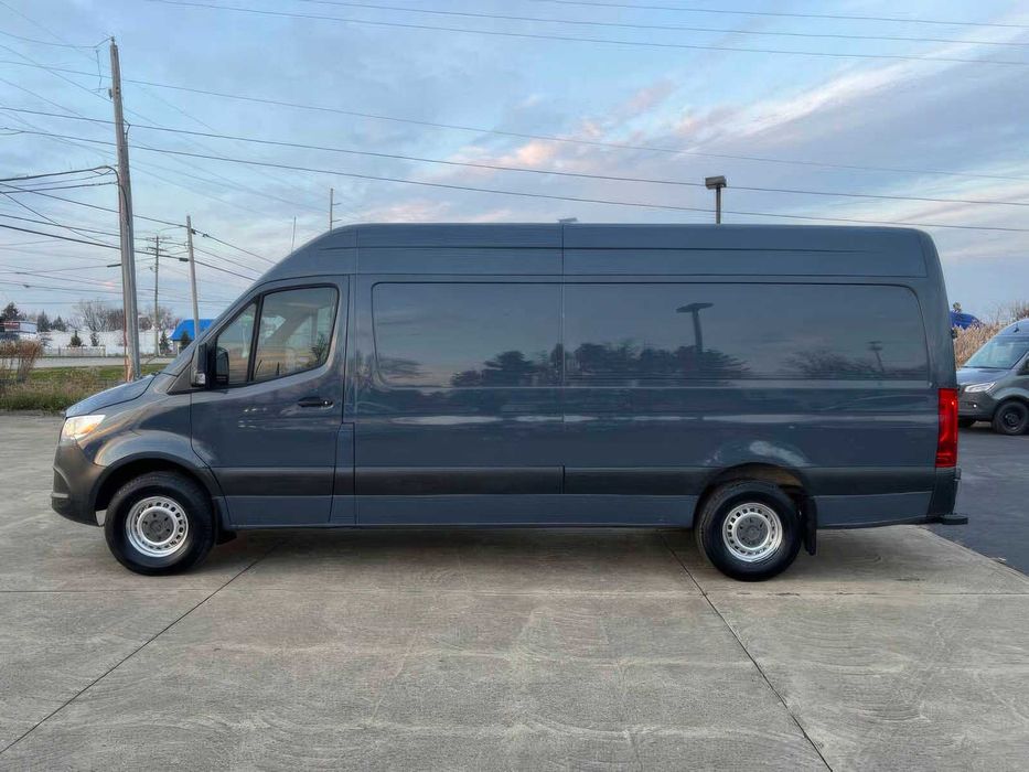 Mercedes-Benz Sprinter      2019