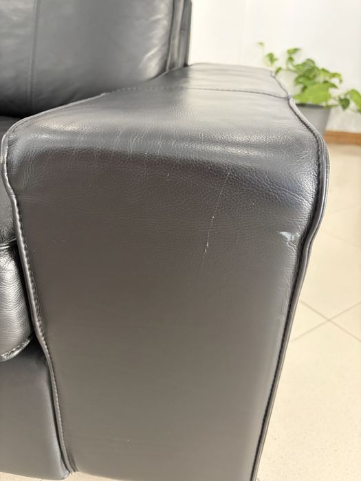 Vendo sofa Ikea Kivik 3 lugares em pele