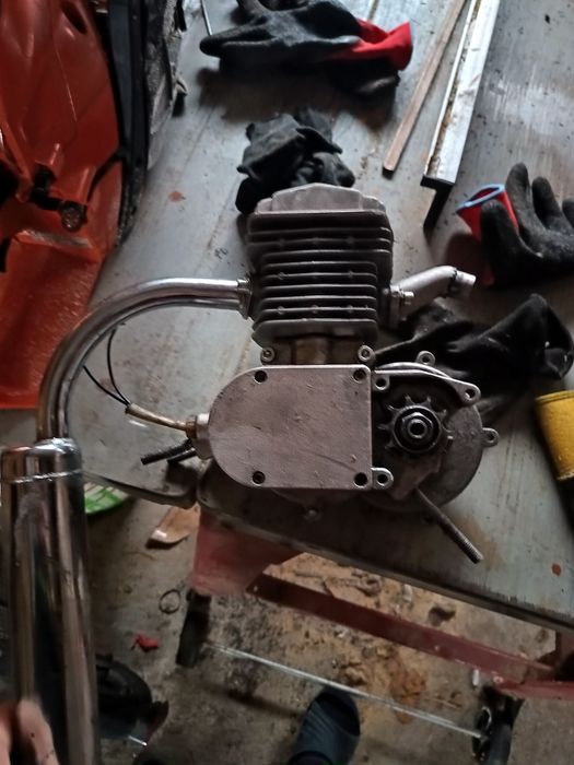 Silnik spalinowy do roweru