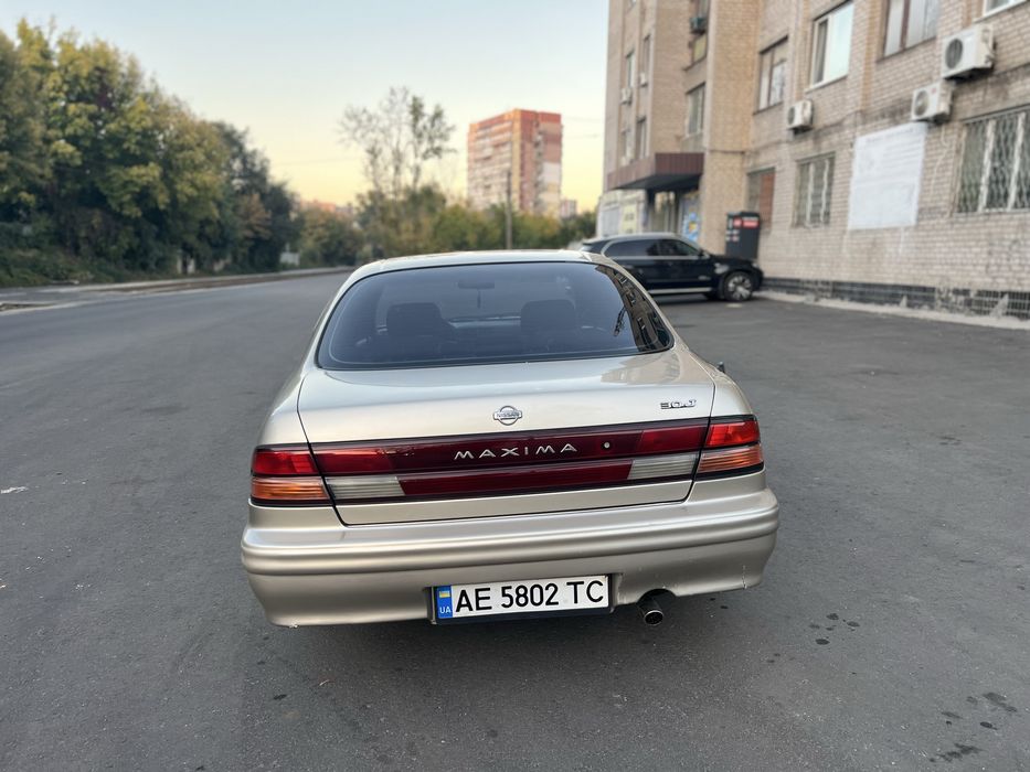 Nissan Maxima 1997 рік