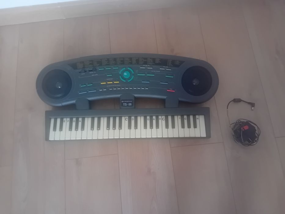 Keyboard Thomsonic TS-06