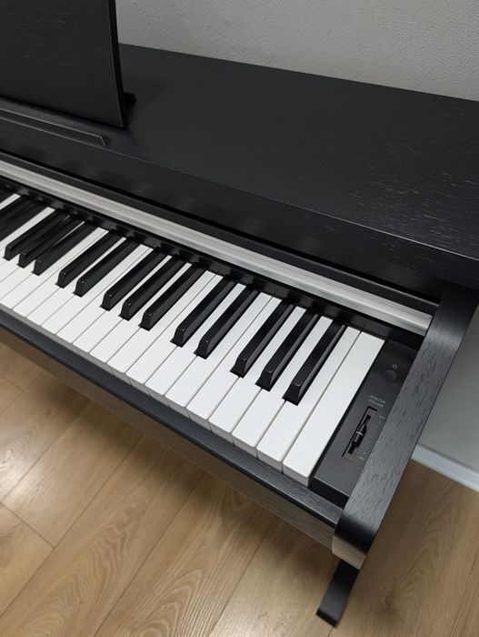 Pianino cyfrowe Kawai KDP110 czarne - jak nowe, mało używane