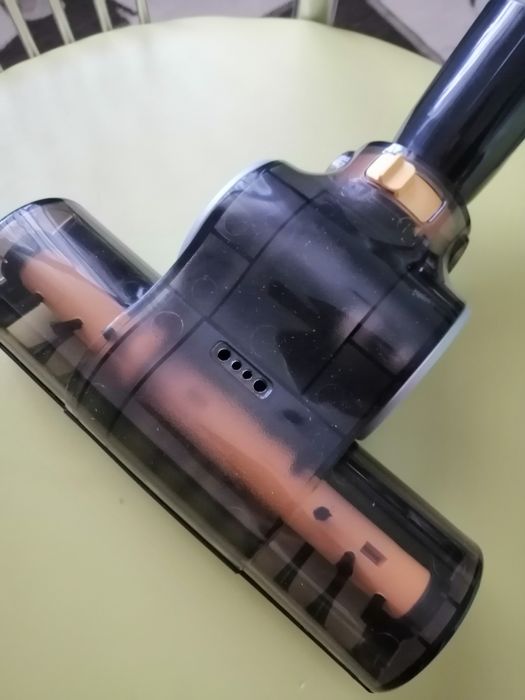 Продам турбощетки на пылесосс