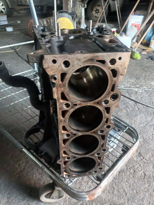 Продам блок мотора ОМ646 MB Sprinter Vito