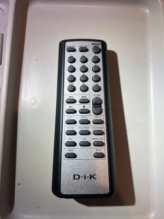 oryginalny pilot d-i-k do wieży audio - 100% sprawny