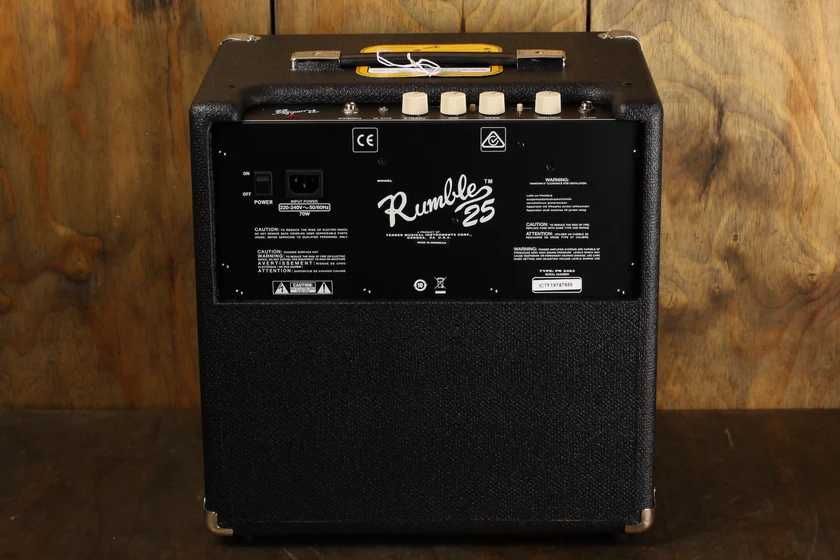 Fender Rumble 25 - Usada, Como Nova!