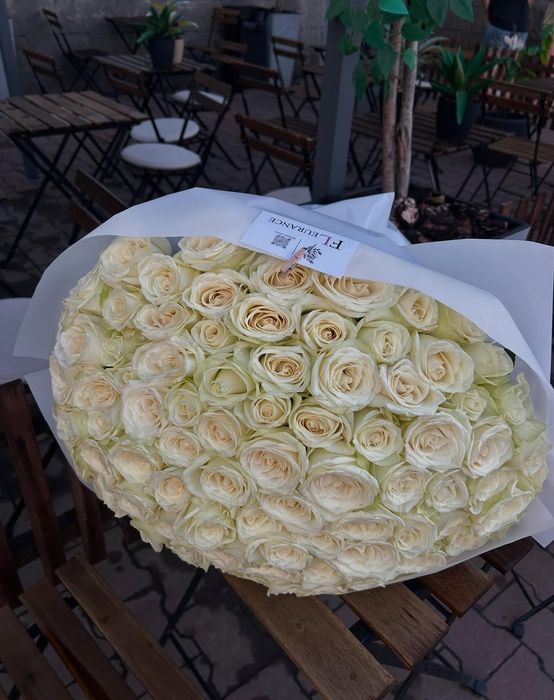 Букет з троянд за оптовими цінами, розы