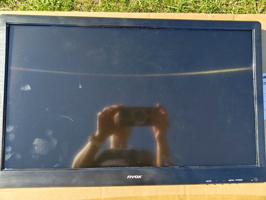 Telewizor Turystyczny 12V/24V NVOX 22" Full HD | DVB-T2 HEVC | TIR Kamper Działka
