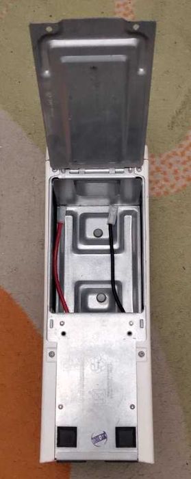 Продам источник бесперебойного питания(ИБП) APC Back-UPS 650 (BK650MI)