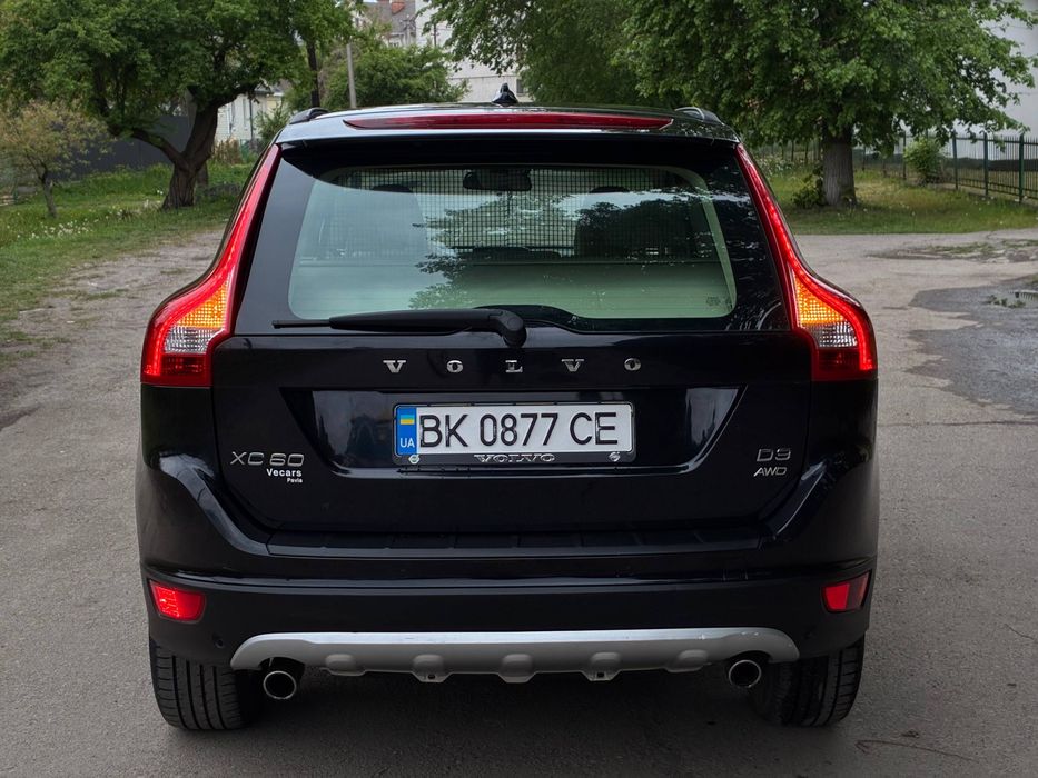 Продам Volvo XC60 2.4 дизель автомат 4wd