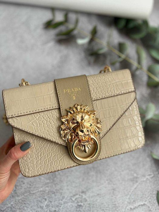 Сумкаочка-клатч чёрная, бежевая