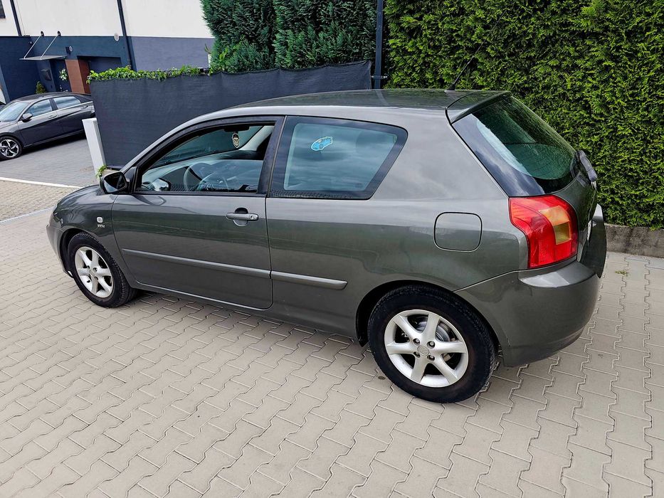 Corolla 1.6 Benzyna