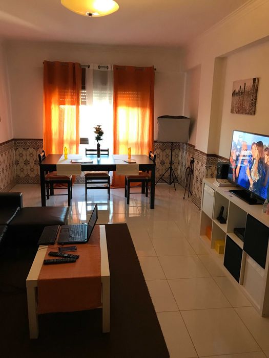 Apartamento T1 para Arrendamento em Agualva-Cacém