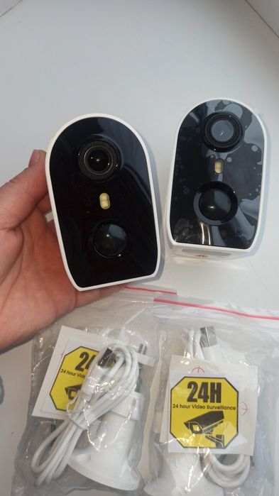 2 шт Камери відеоспостереження зовнішні та внутрішні