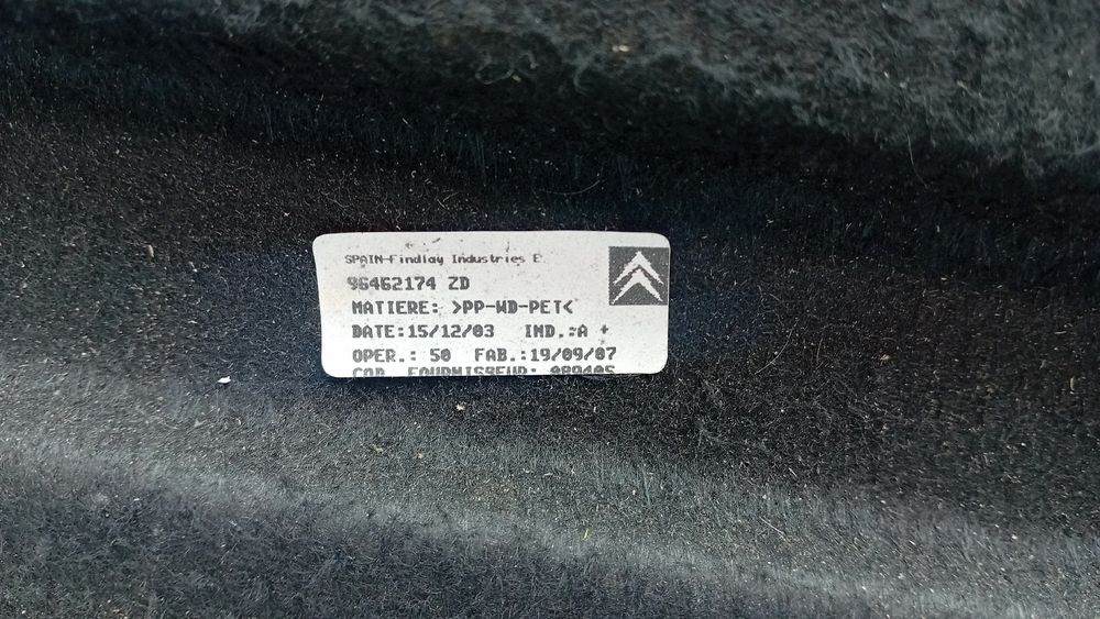 Chapeleira / tampo da mala CITROËN C4 II (B7)