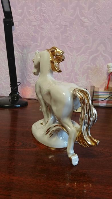 Статуэтка советских времен